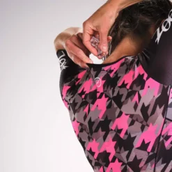 ZOOT Niuhi Short Sleeve Trisuit -Blue Wave zoot niuhi short sleeve trisuit 11